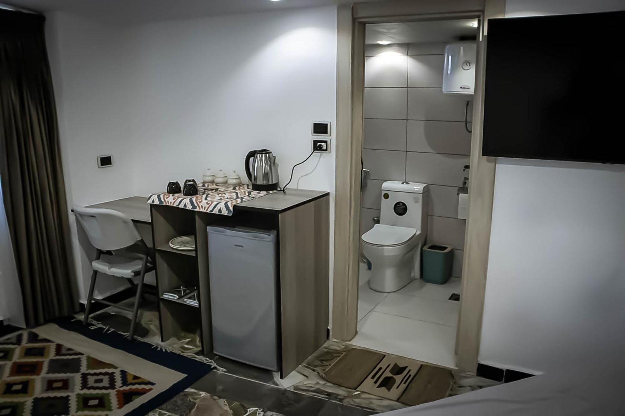 Celestia Boutique Inn - Boutique Stay Overlooking Jerash Ruins จีราช ห้อง รูปภาพ