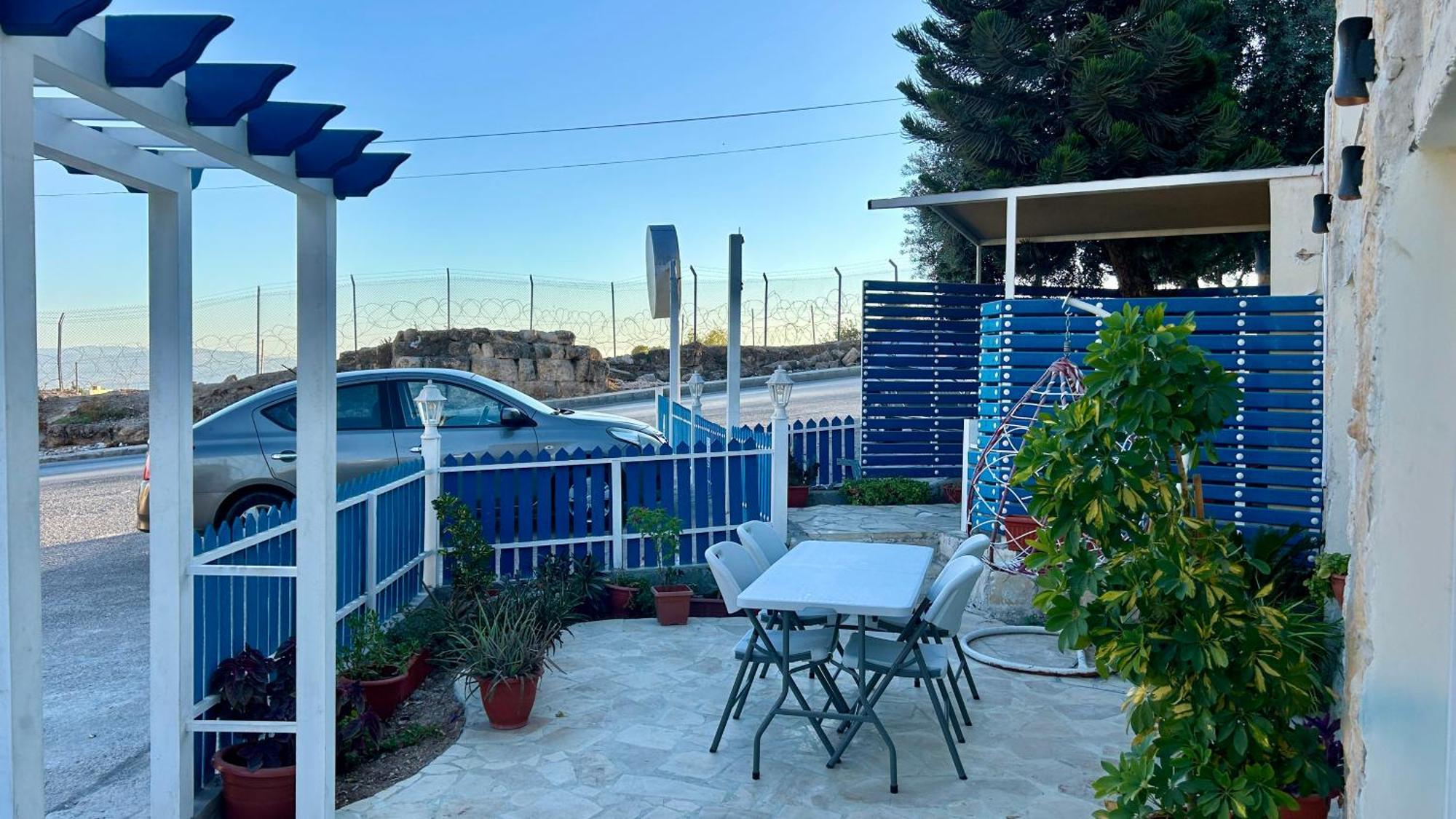 Celestia Boutique Inn - Boutique Stay Overlooking Jerash Ruins จีราช ภายนอก รูปภาพ